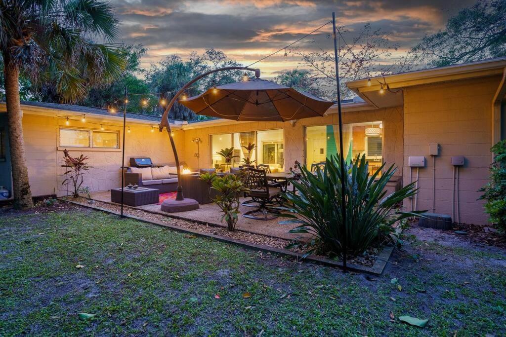 Beautiful Glam Mid-Century 1 Block From Sarasota Bay With Firepit Vila Exterior foto